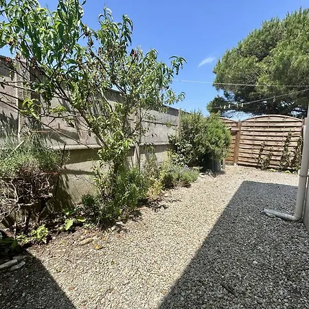 Maison Proche A Avec Jardin Et Parking - Fr-1-246a-354 * La Cotinière