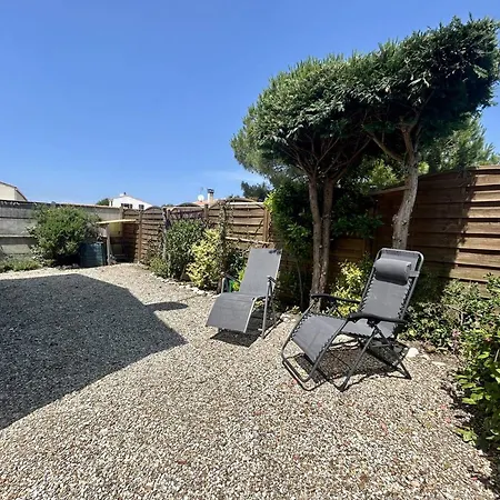 Vakantiehuis Maison Avec Jardinet Proche Port, 4 Couchages, - Fr-1-246a-354